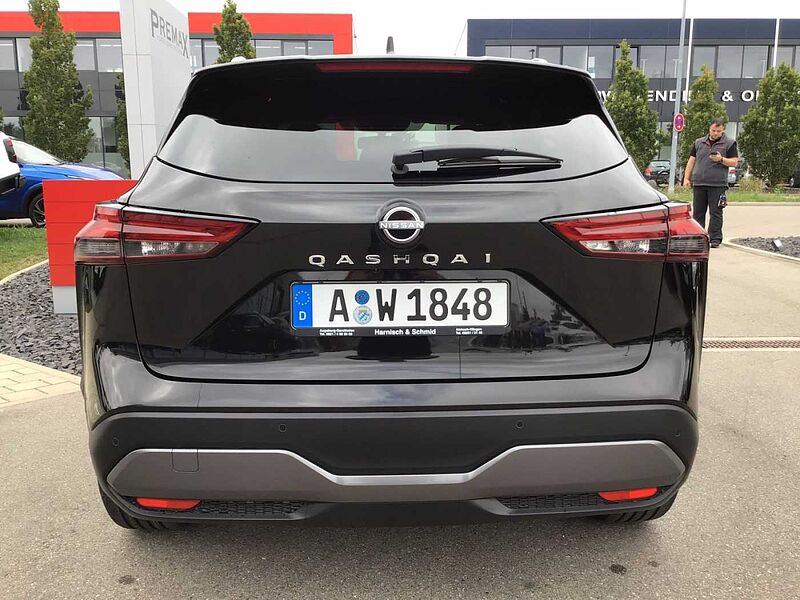 Nissan Qashqai 1.3 DIG-T MHEV 6MT -Tekna+-Vollausstat.