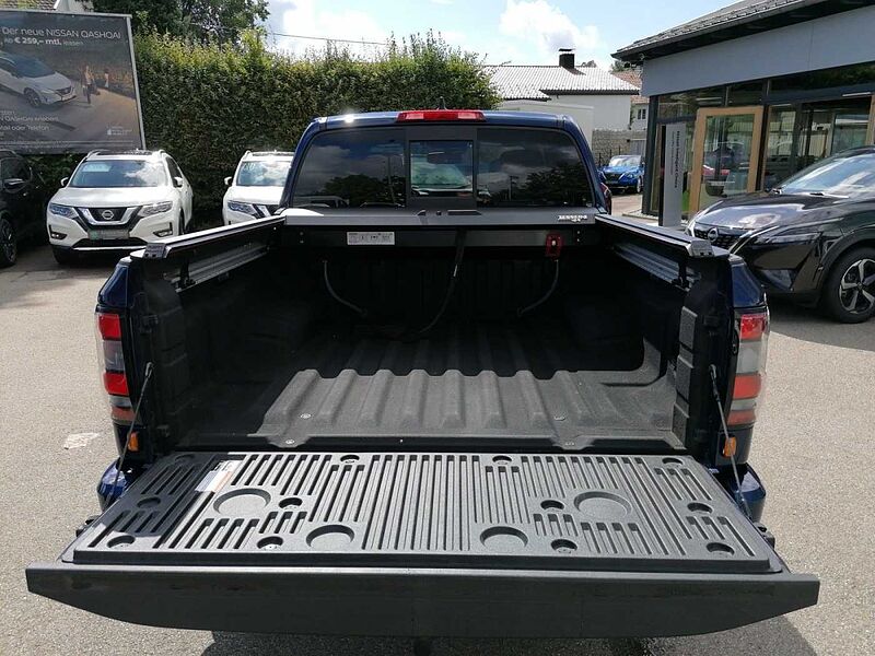 Nissan Frontier Automatik, V6 231KW, AHK, LED, SH, Pro4X