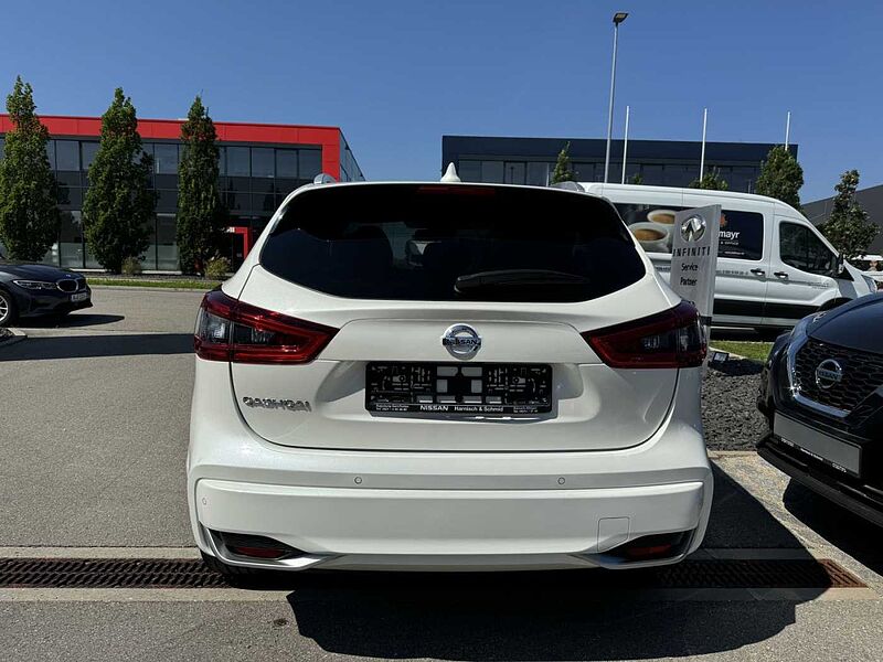 Nissan Qashqai 1.3 DCT Autom. TEKNA+ Pano, Nappa, Kamera, teilauton. Fahren