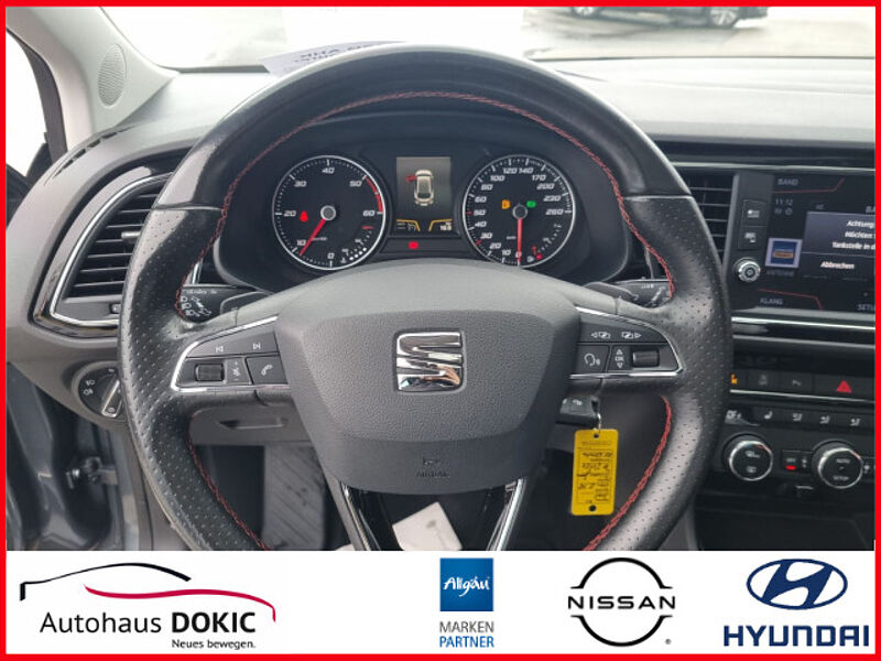 SEAT Leon ST 2.0 TDi FR DSG AHK PDC Pano LED Winter Sportstourer