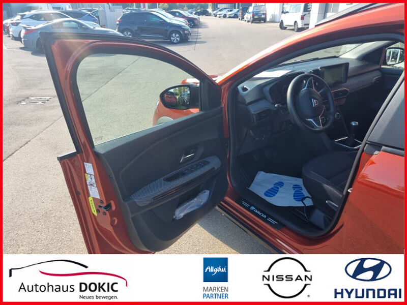 Dacia Jogger Extreme+ 1.0 TCe 110PS 7-Sitz Navi PDC Kam