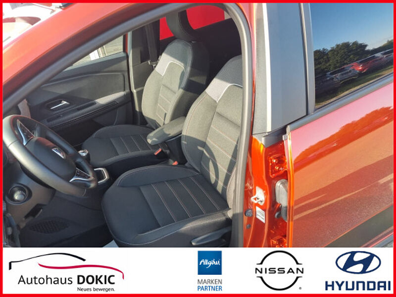 Dacia Jogger Extreme+ 1.0 TCe 110PS 7-Sitz Navi PDC Kam