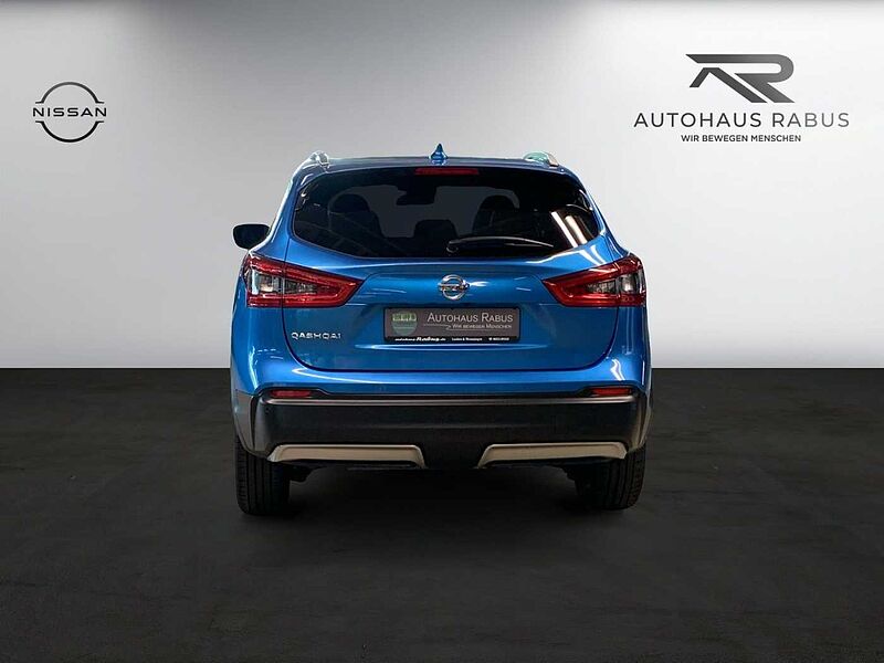 Nissan Qashqai 1.6 DIG-T TEKNA+ Pano Navi Kamera PDC SHZ