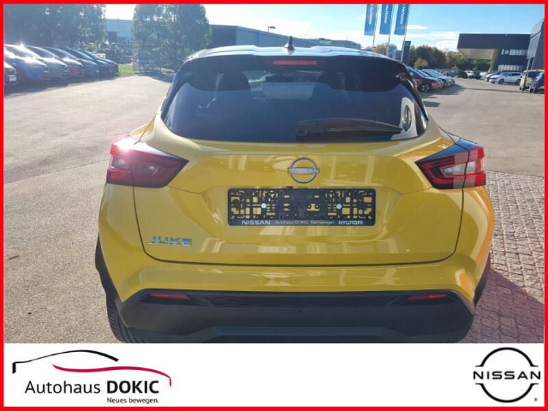 Nissan Juke N-Connecta 1.0 DIG-T 114PS 6MT