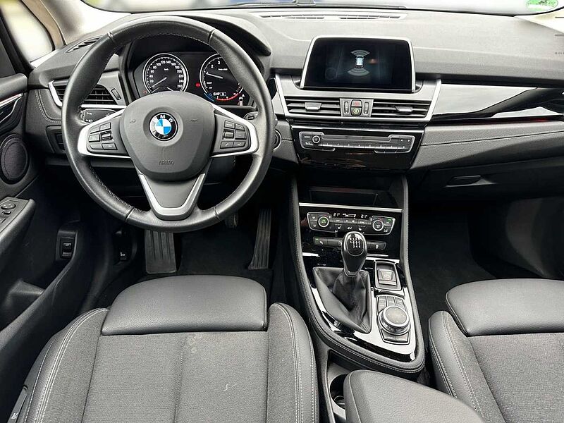 BMW 216 i 1.5 GrandTourer Sport Line LED Navi PDC SHZ