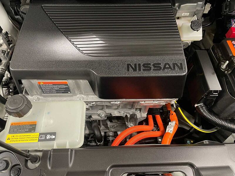 Nissan Leaf 40 kWh N-Connecta Navi 360° DAB SHZ PDC LED