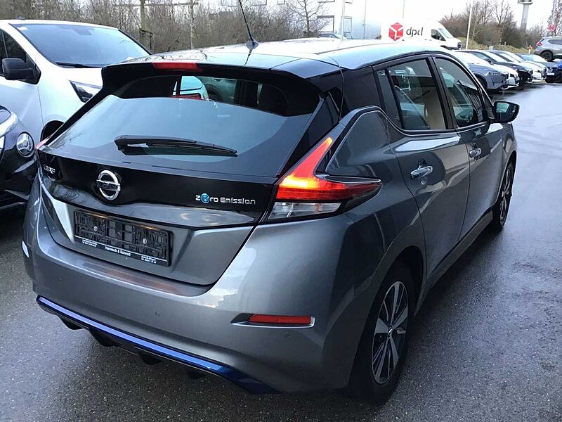 Nissan Leaf Acenta 40KW/h - Winterpaket, 360°