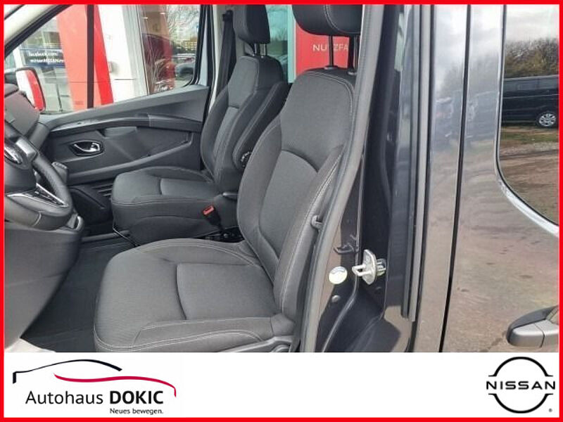 Nissan Primastar Kombi Tekna L1H1 2,8 dCi 8Si DCT AHK