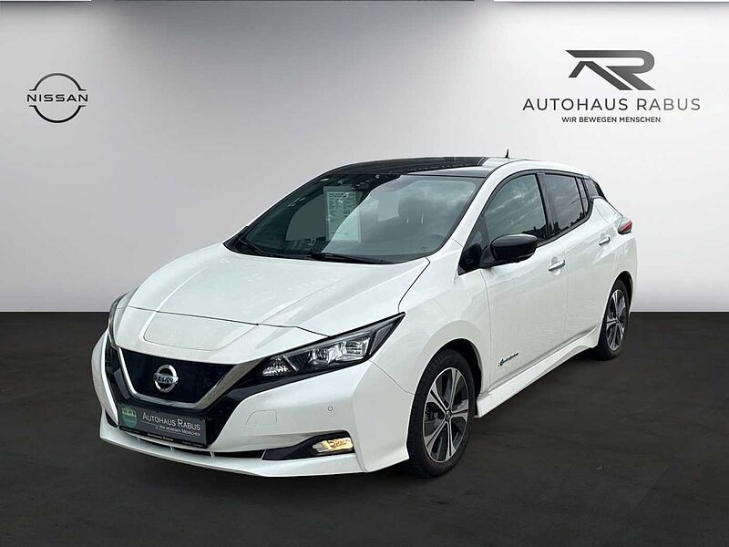 Nissan Leaf 40 KWh N-Connecta LED Navi DAB PDC R-Kamera